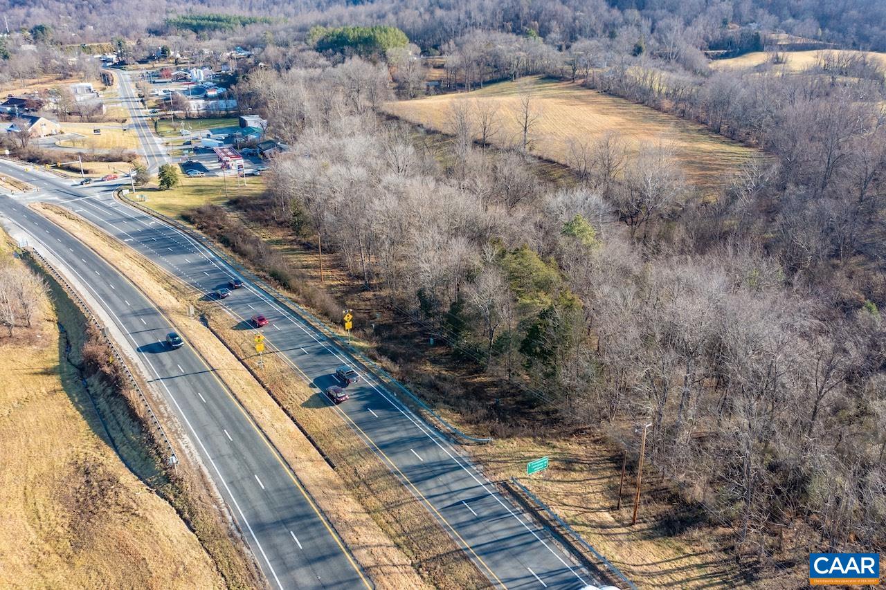 THOMAS NELSON HWY Unit: 16, 17, 18