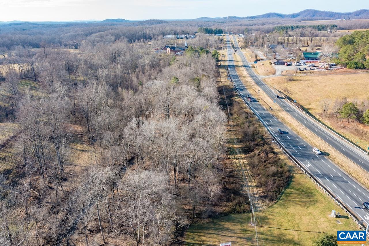 THOMAS NELSON HWY Unit: 16, 17, 18
