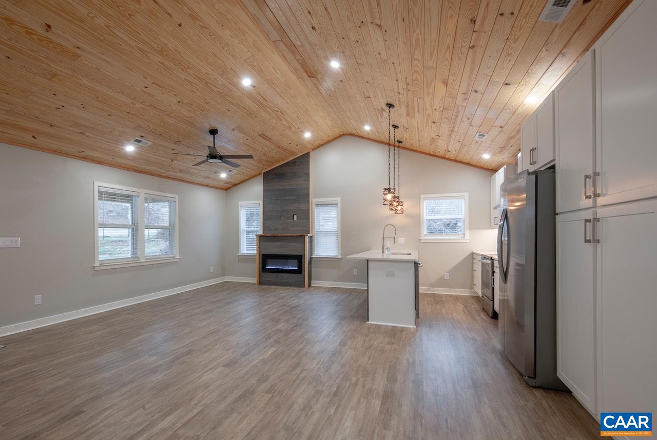 110 CANNERY LOOP