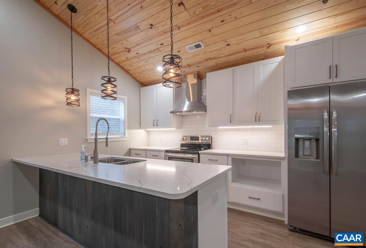 110 CANNERY LOOP