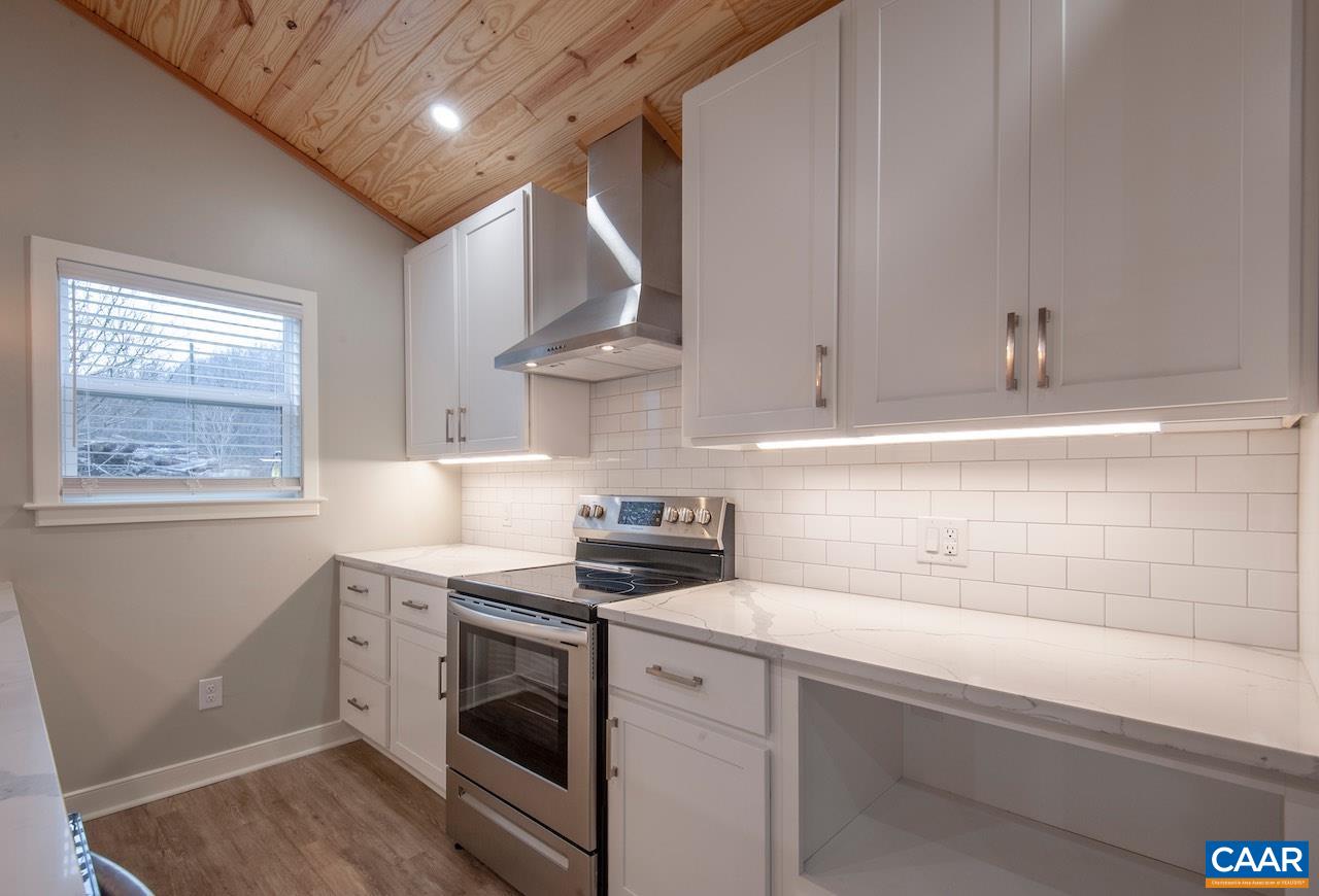 110 CANNERY LOOP