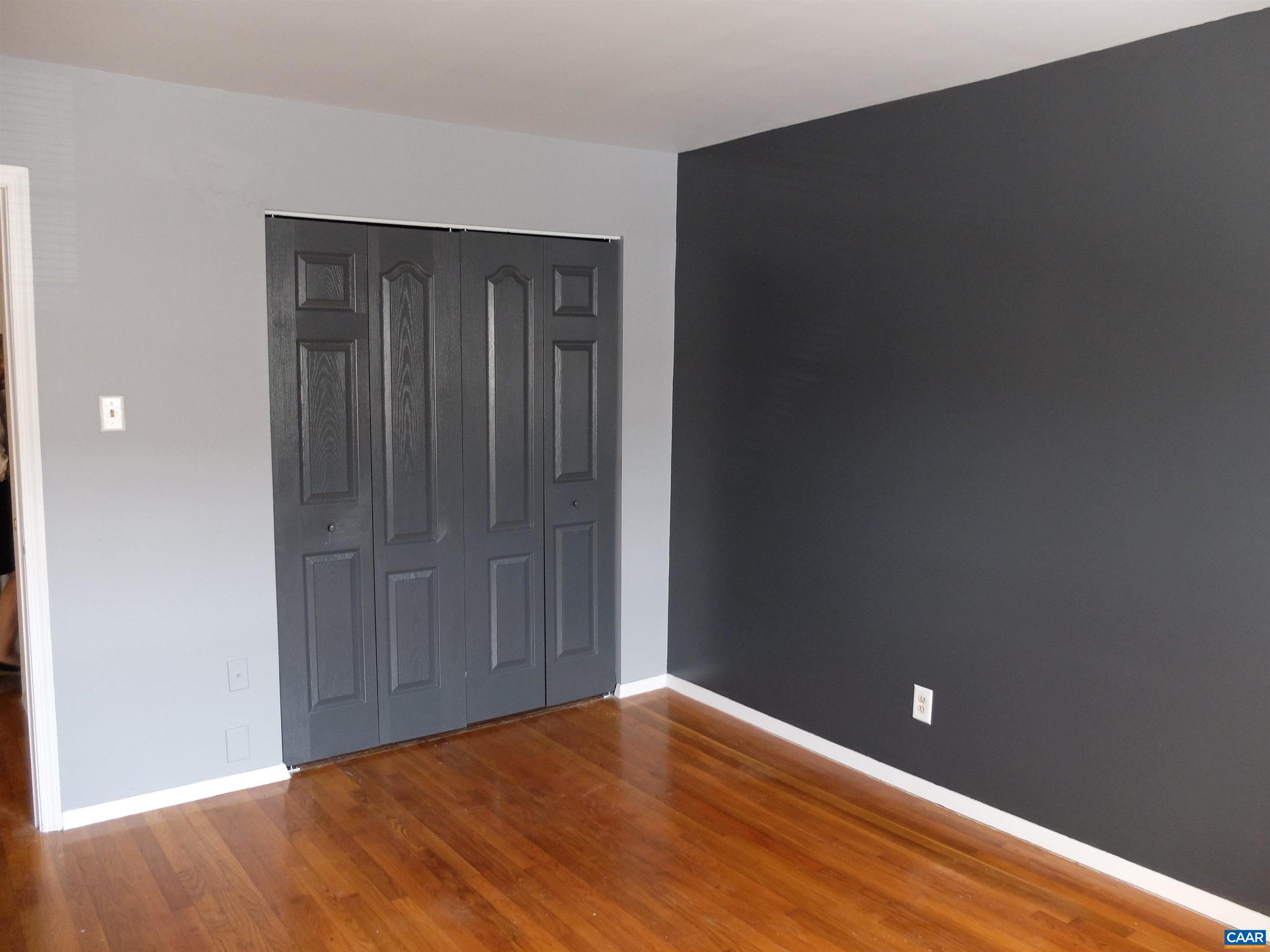 162 HESSIAN HILLS WAY Unit: 1