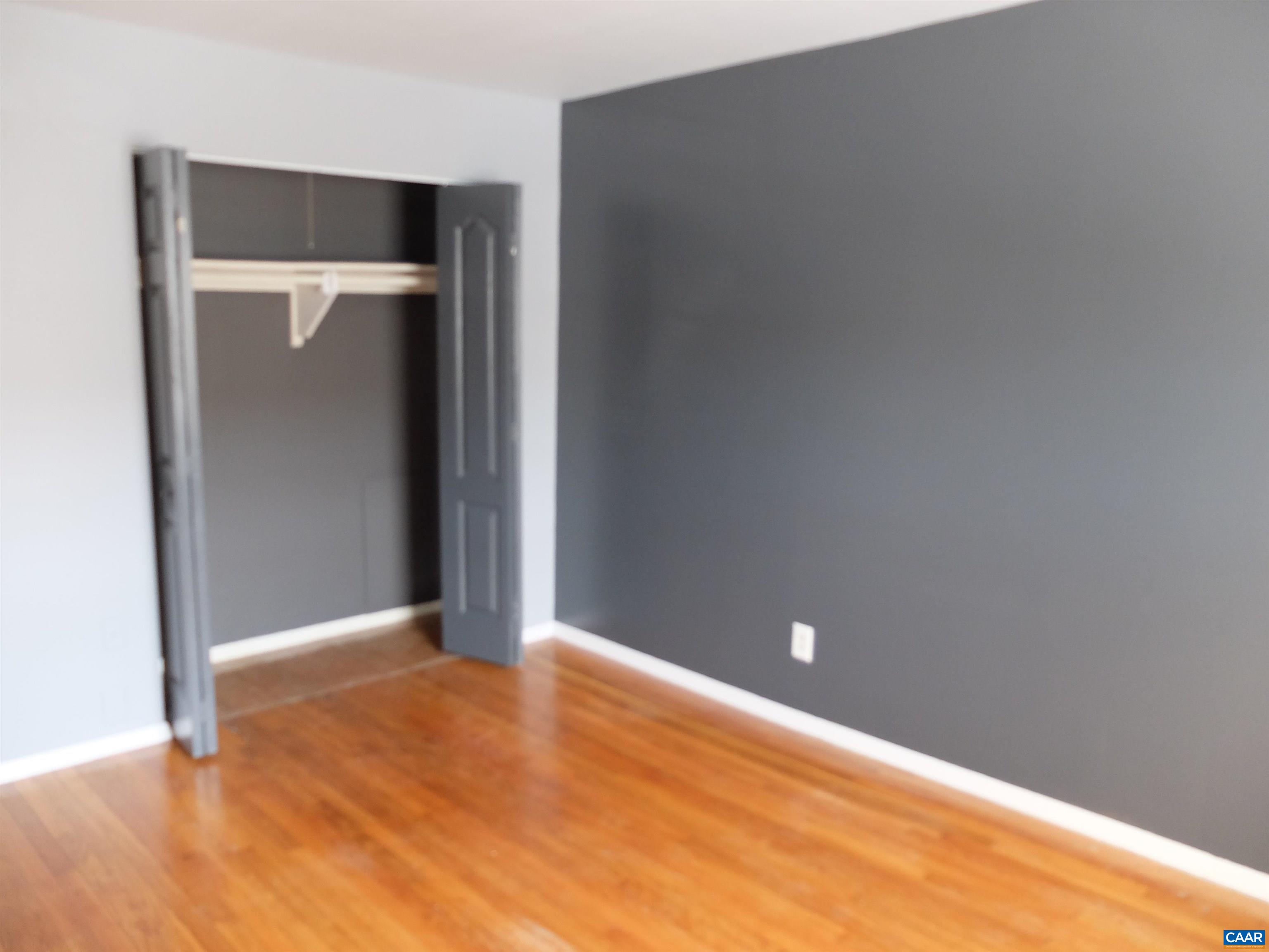 162 HESSIAN HILLS WAY Unit: 1
