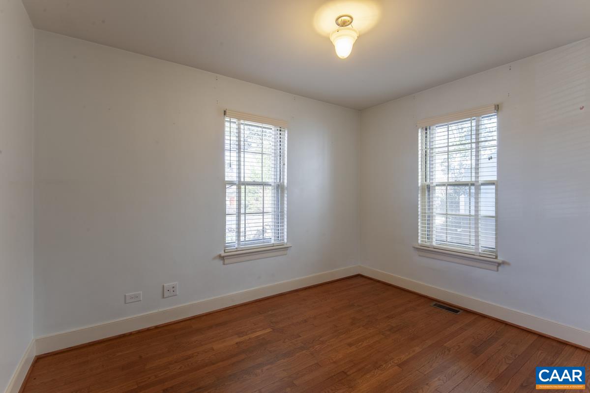 1412 CHERRY AVE