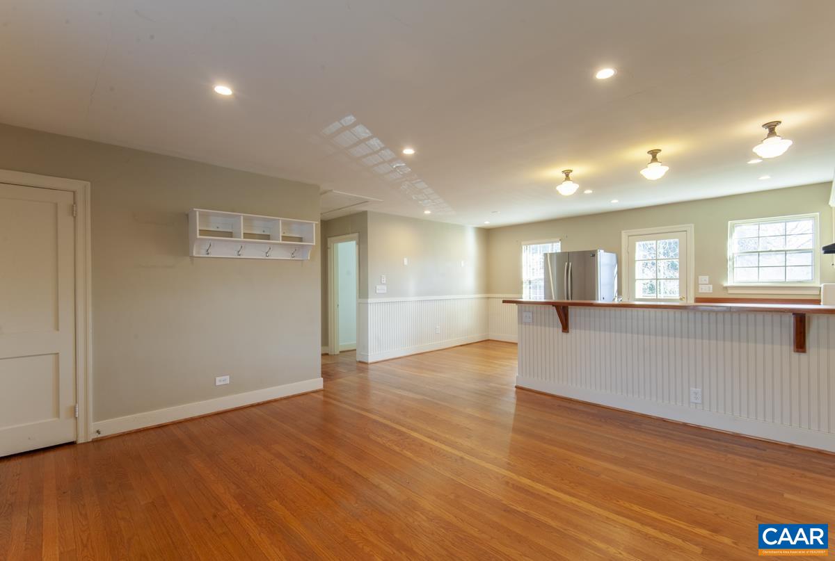 1412 CHERRY AVE