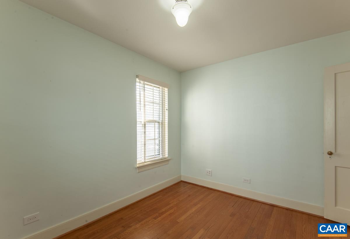 1412 CHERRY AVE