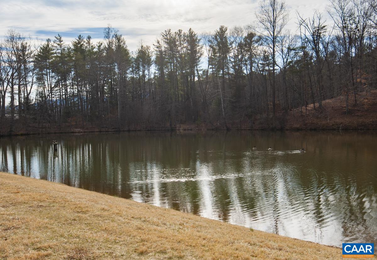 397 RODES VALLEY DR