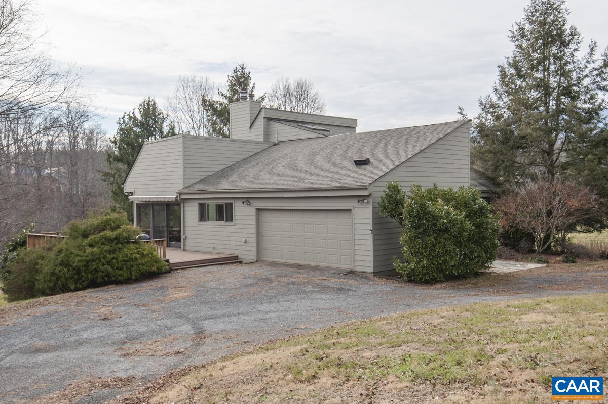 397 RODES VALLEY DR