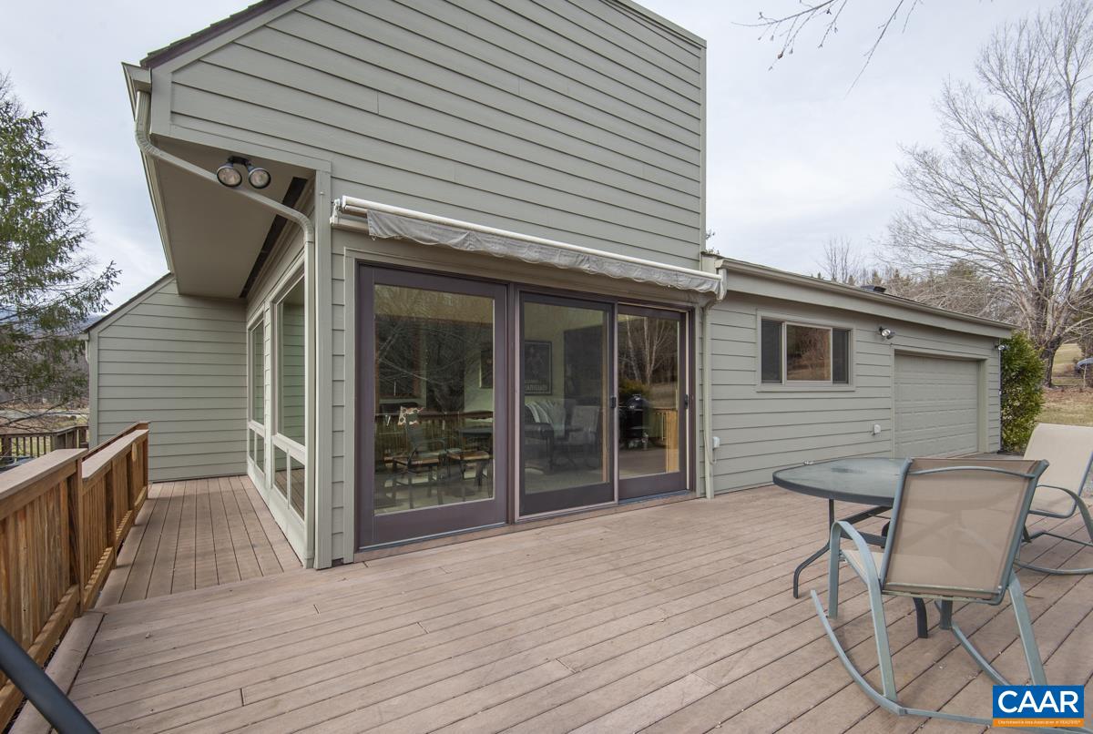 397 RODES VALLEY DR