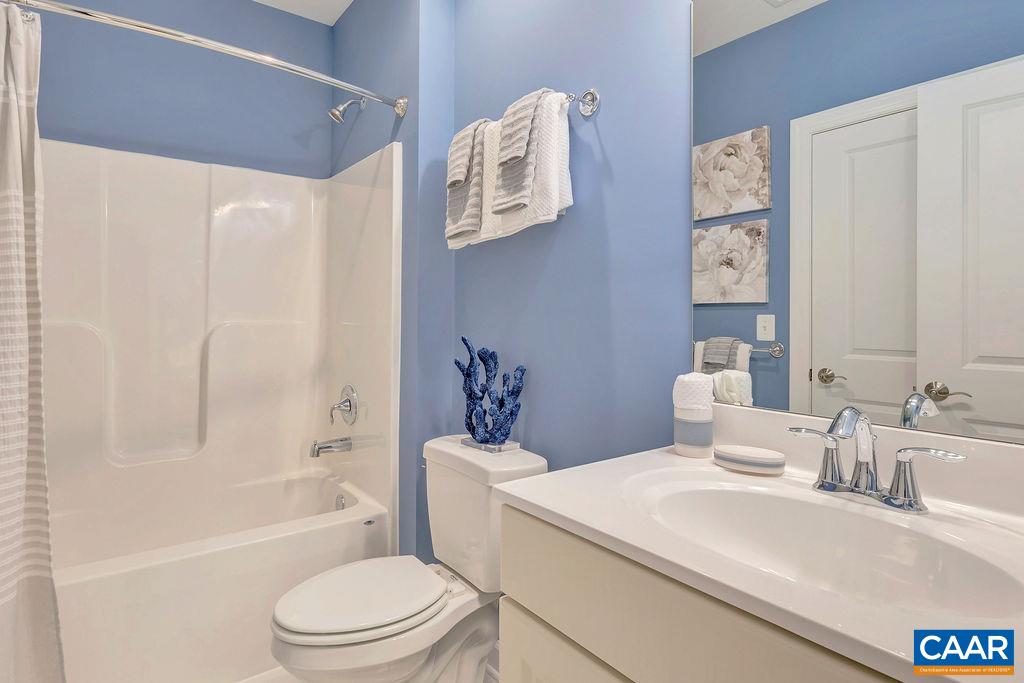 3688 THICKET RUN PL