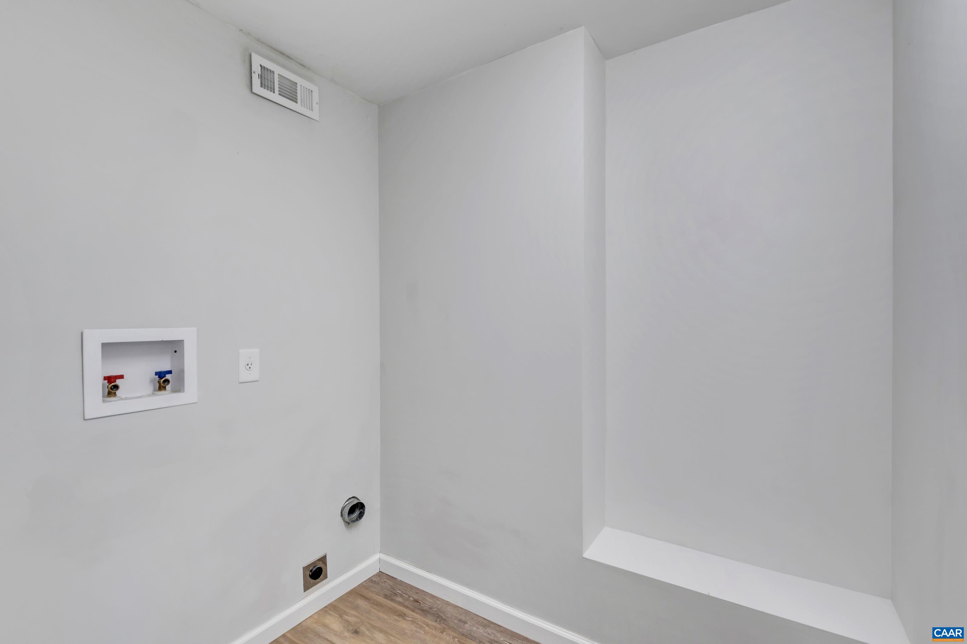 3496 PRITCHETT LN