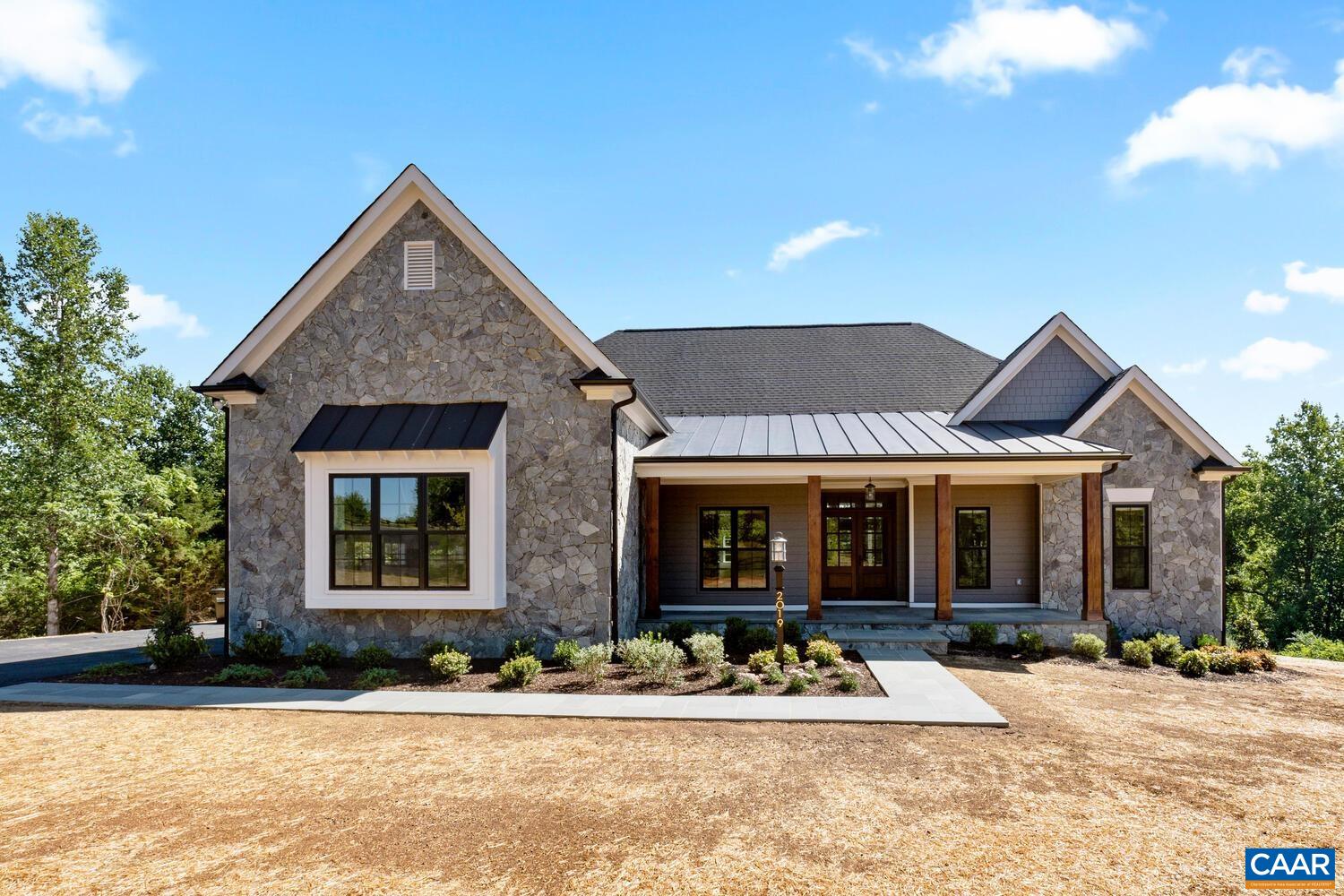 2019 FAIRHILL MOUNTAIN VIEW