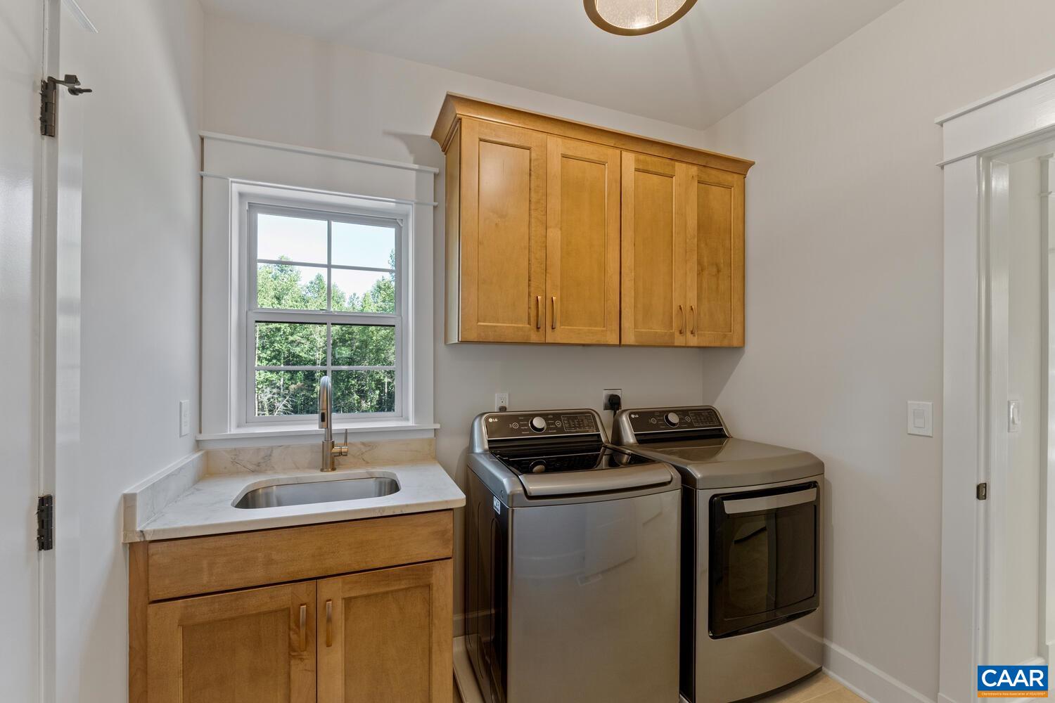 2019 FAIRHILL MOUNTAIN VIEW