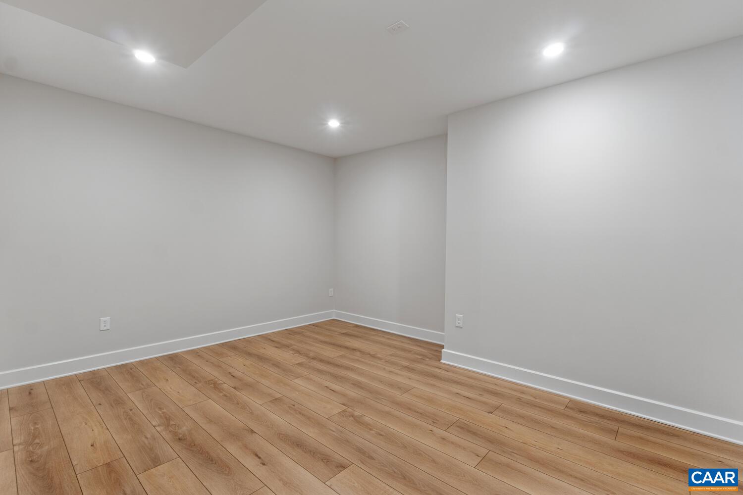 2019 FAIRHILL MOUNTAIN VIEW