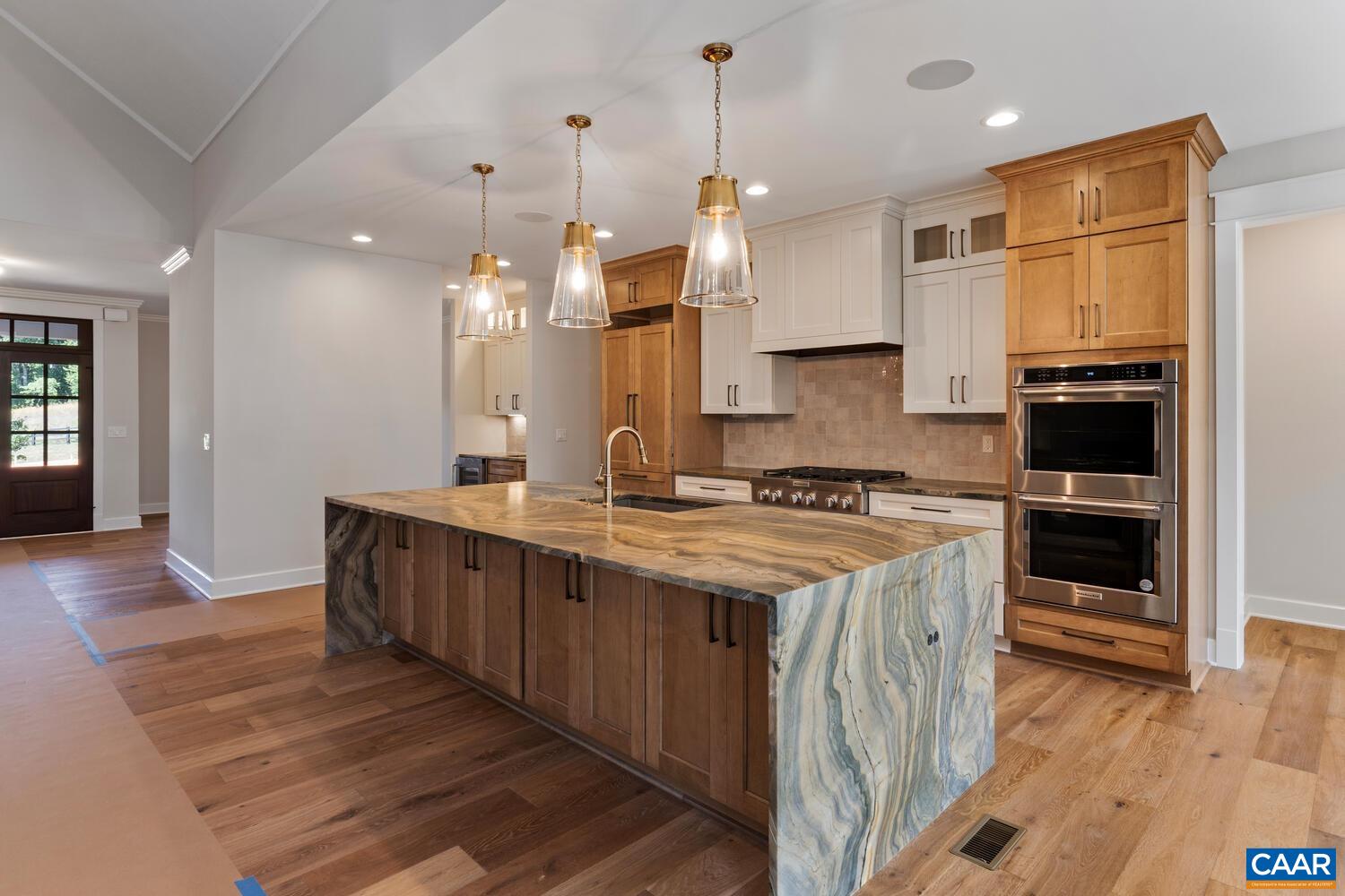 2019 FAIRHILL MOUNTAIN VIEW