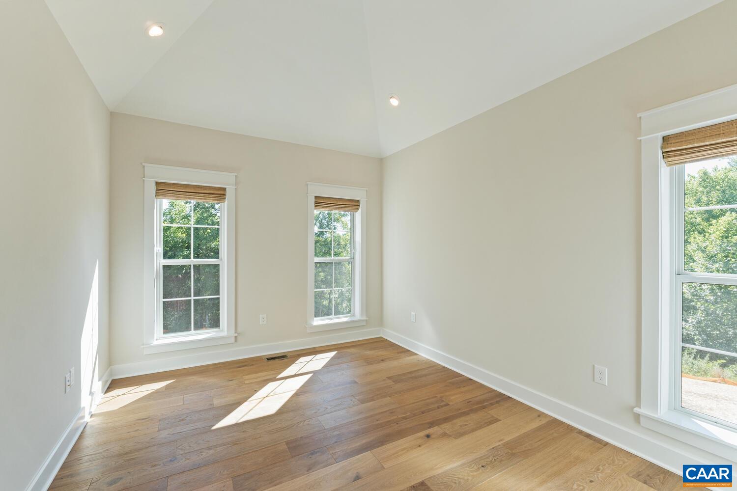 2019 FAIRHILL MOUNTAIN VIEW