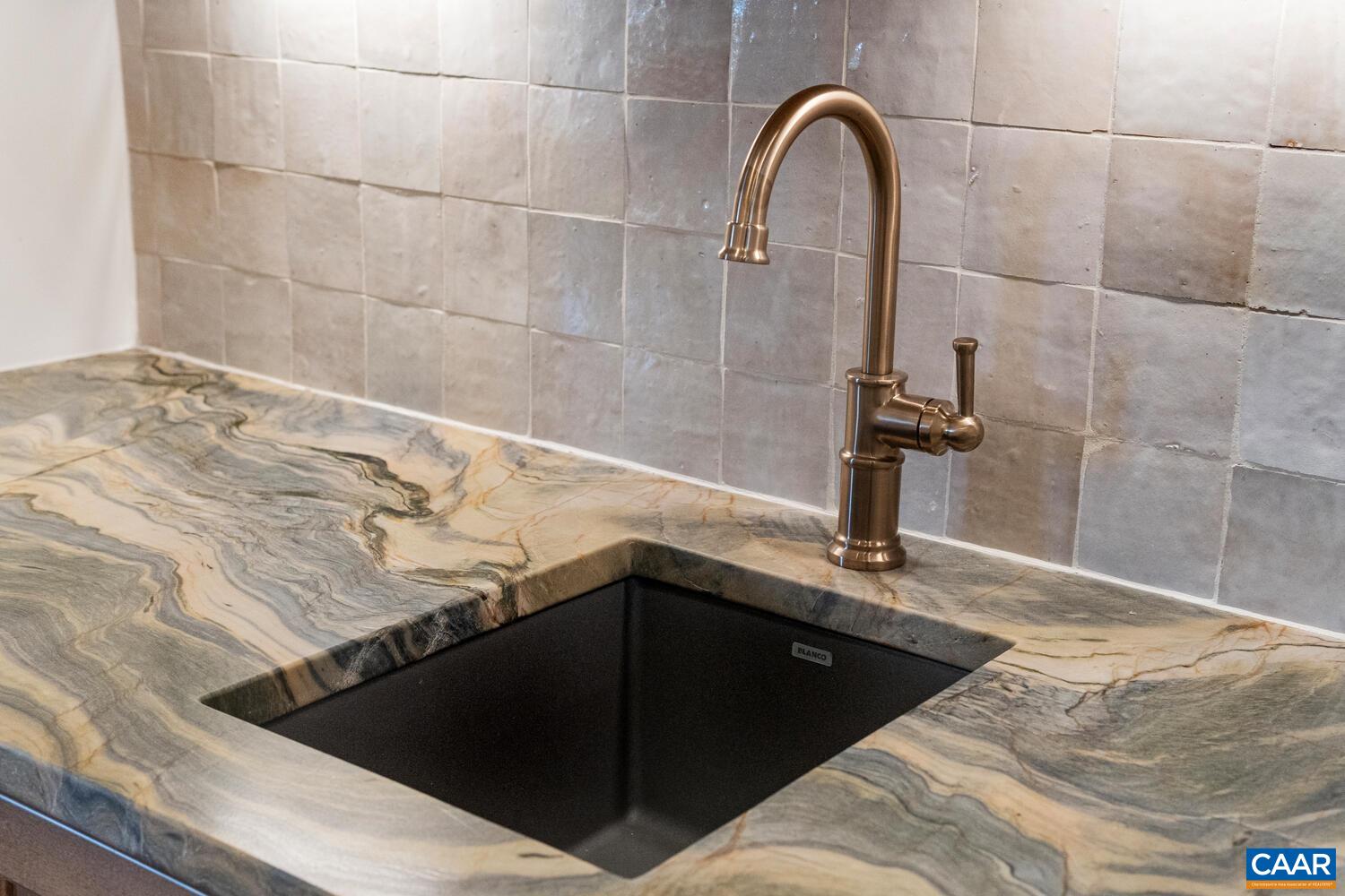 2019 FAIRHILL MOUNTAIN VIEW