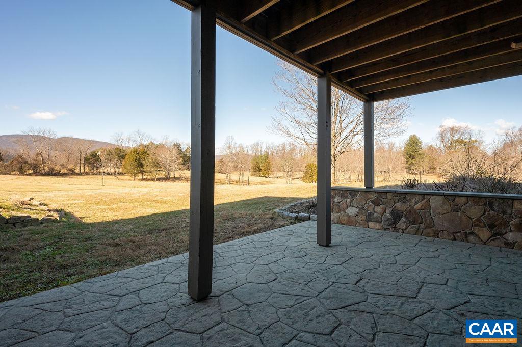 2289 BROWNS GAP TPKE
