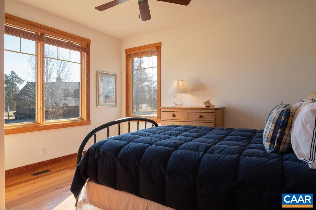 2289 BROWNS GAP TPKE