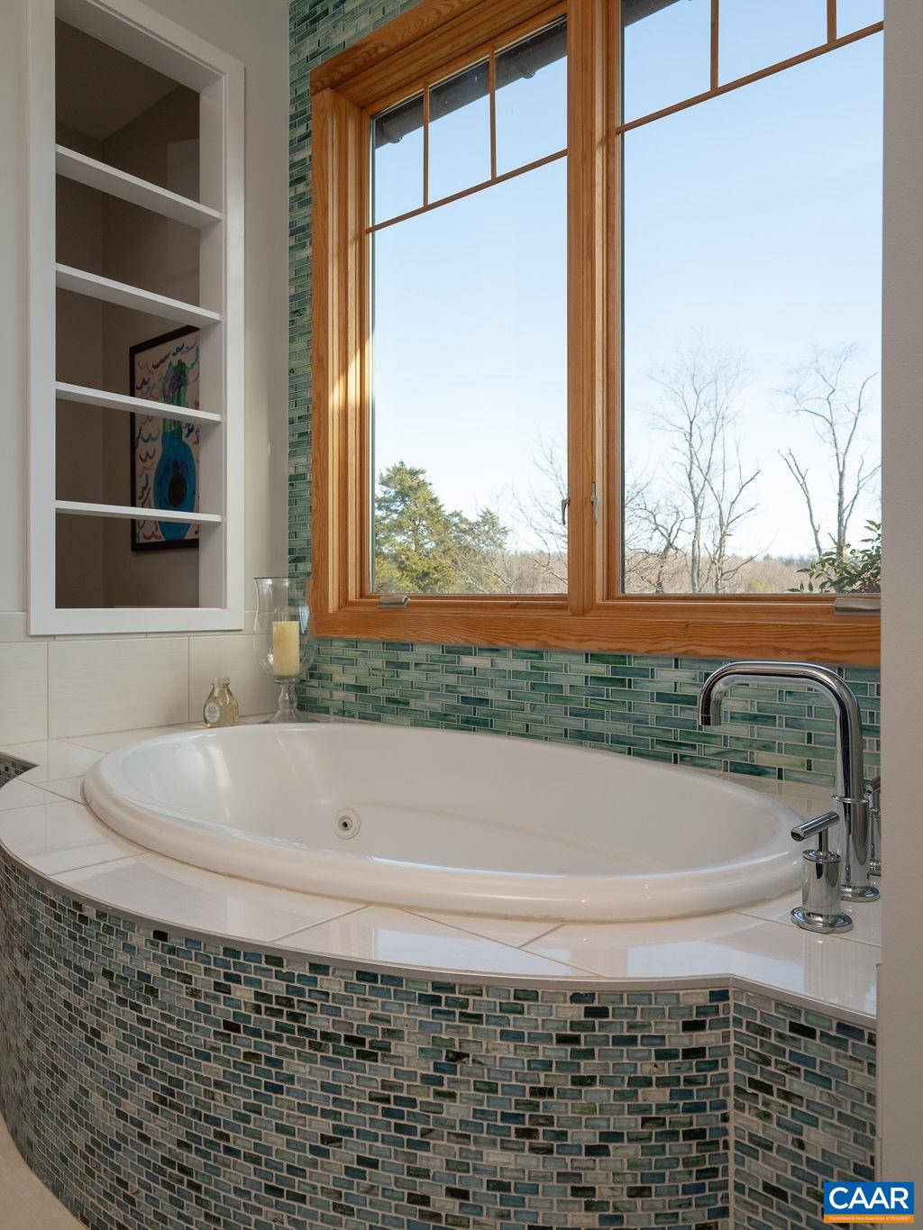 2289 BROWNS GAP TPKE