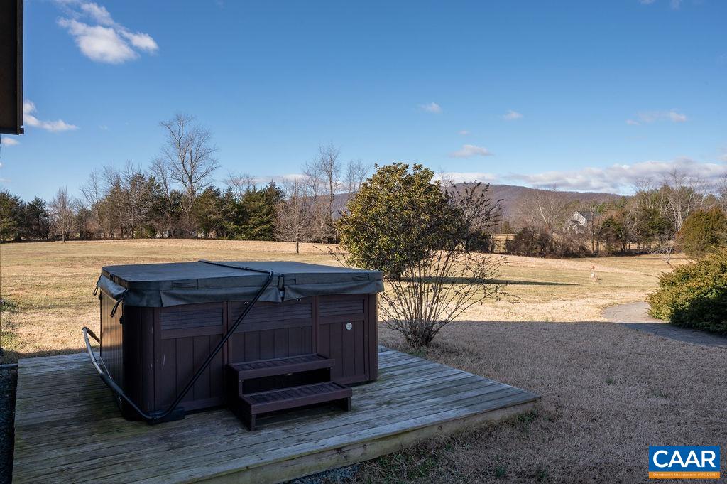 2289 BROWNS GAP TPKE