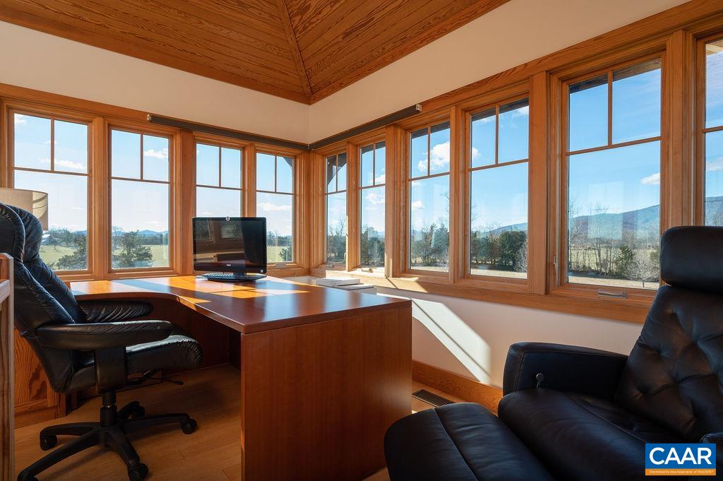 2289 BROWNS GAP TPKE