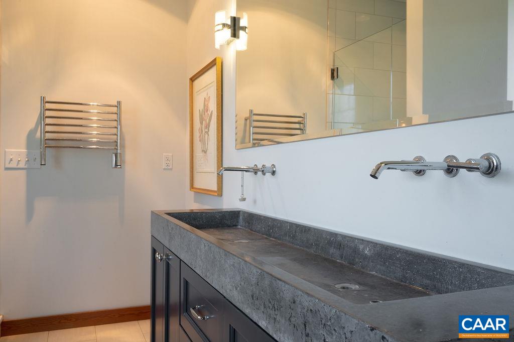 2289 BROWNS GAP TPKE