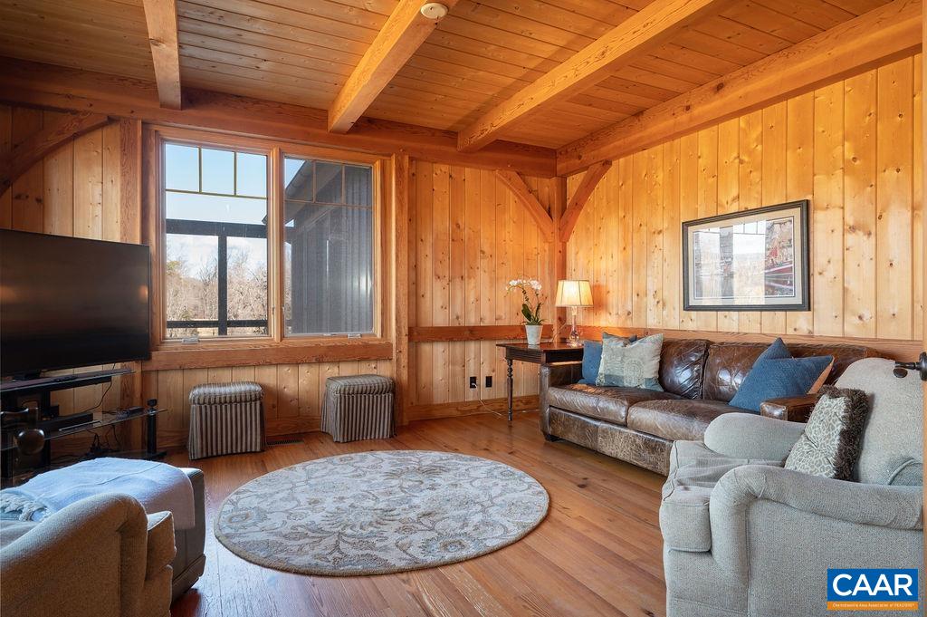 2289 BROWNS GAP TPKE