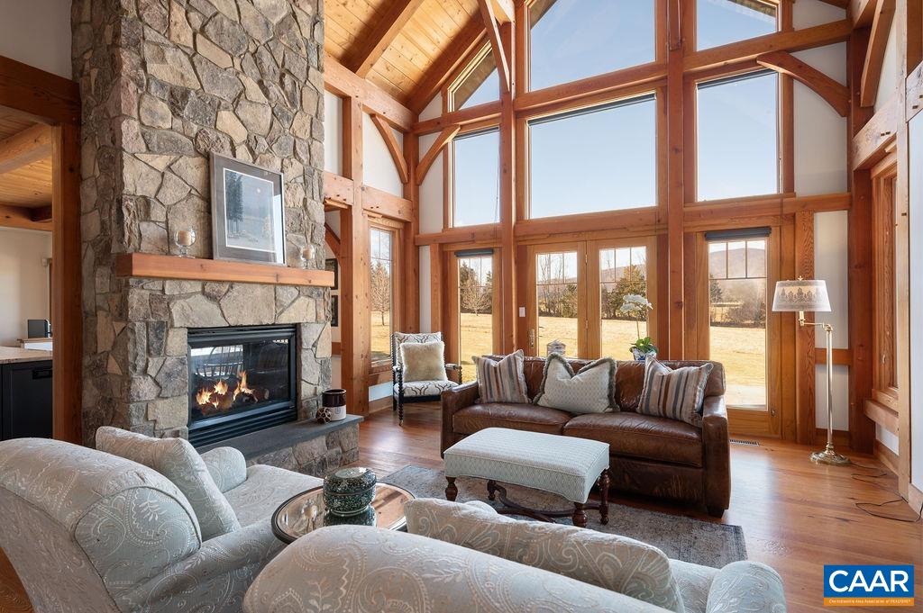 2289 BROWNS GAP TPKE