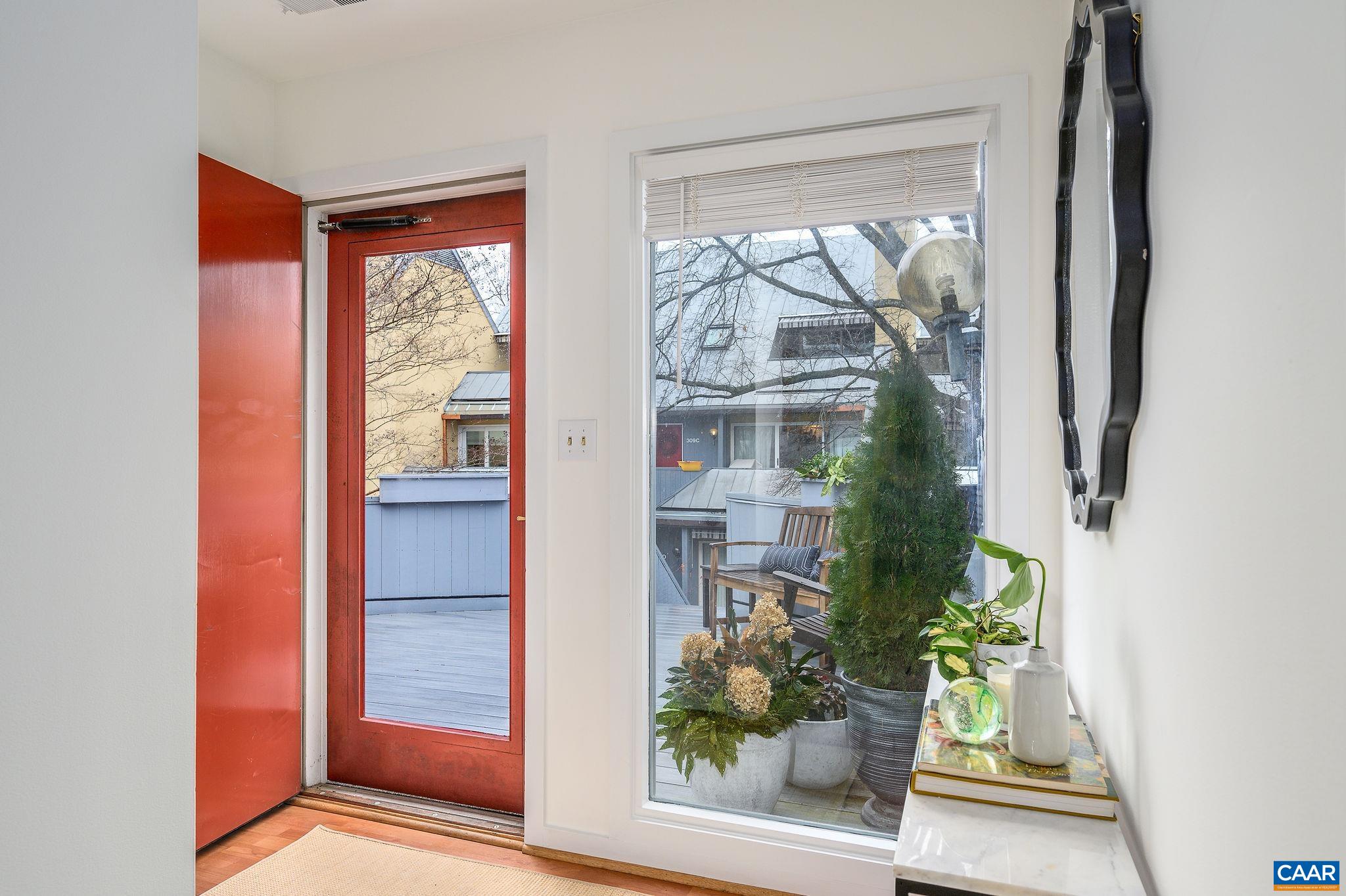 301 NW 2ND ST Unit: C