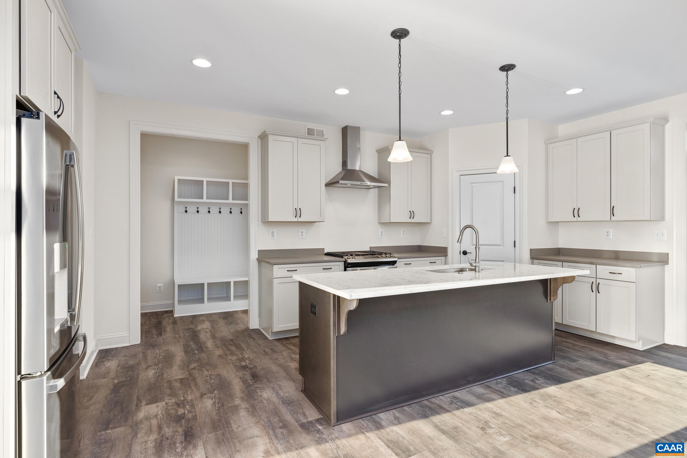 5 VISTA HEIGHTS DR Unit: Lot 5
