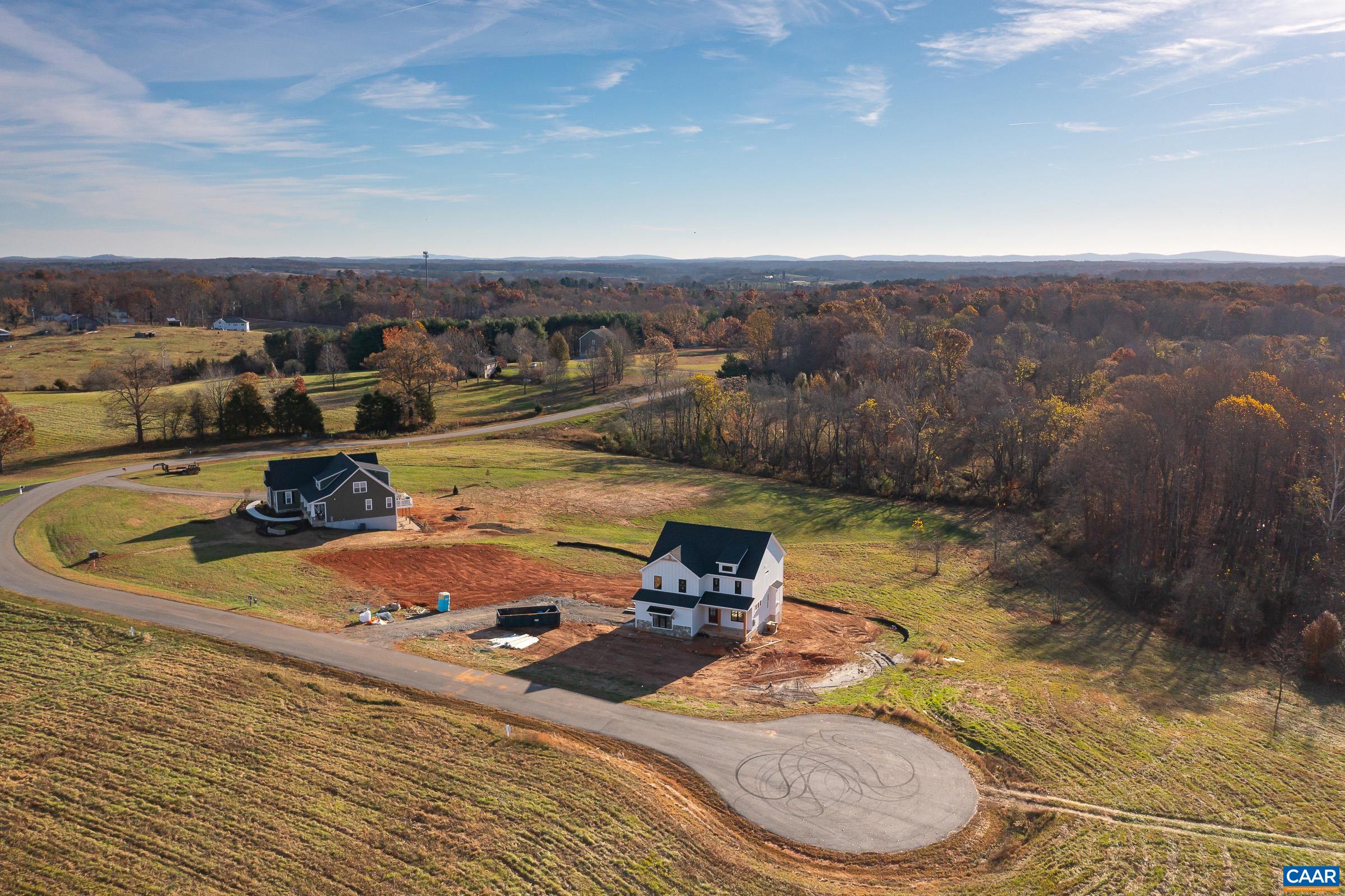 5 VISTA HEIGHTS DR Unit: Lot 5