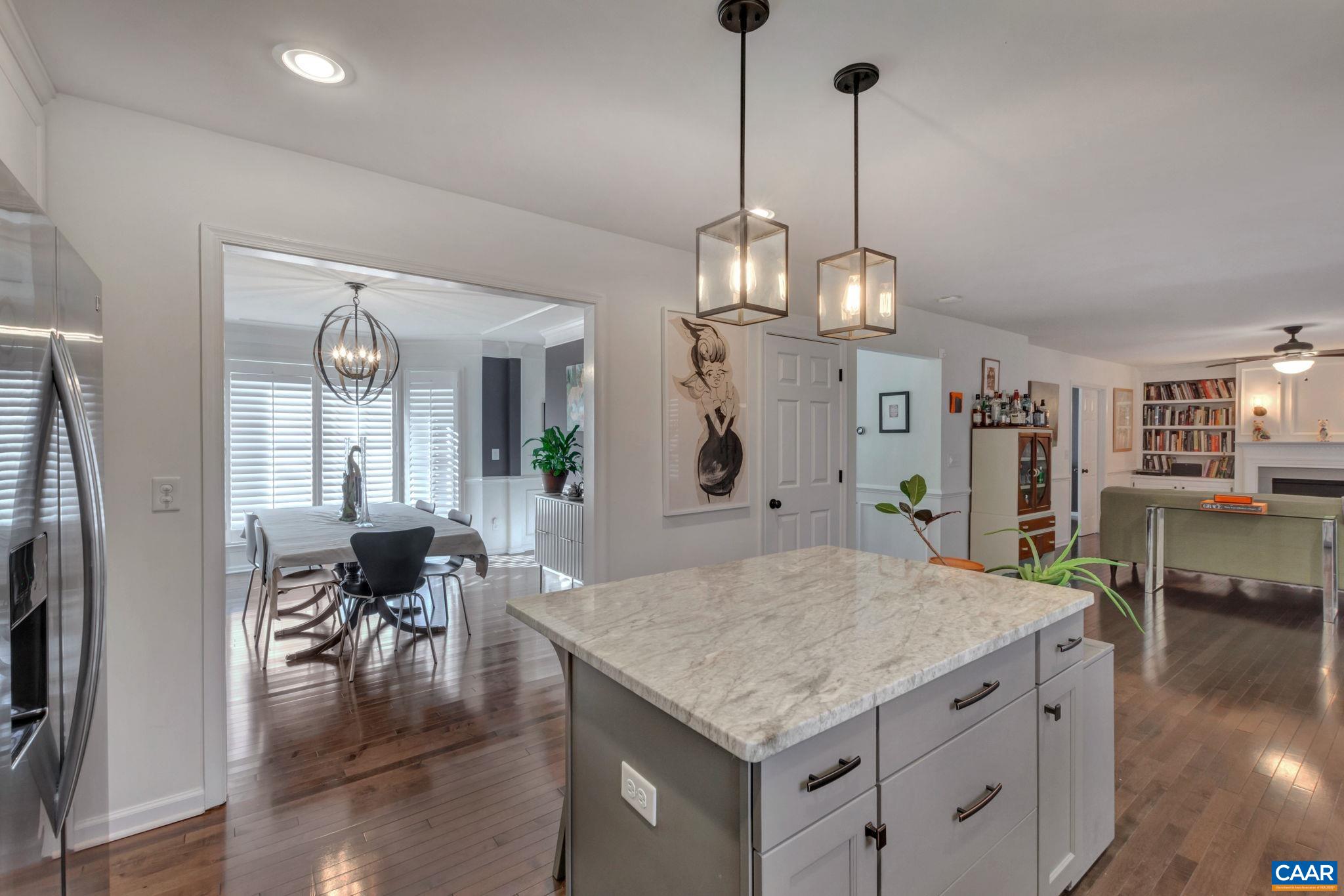 1159 RIVER OAKS LN