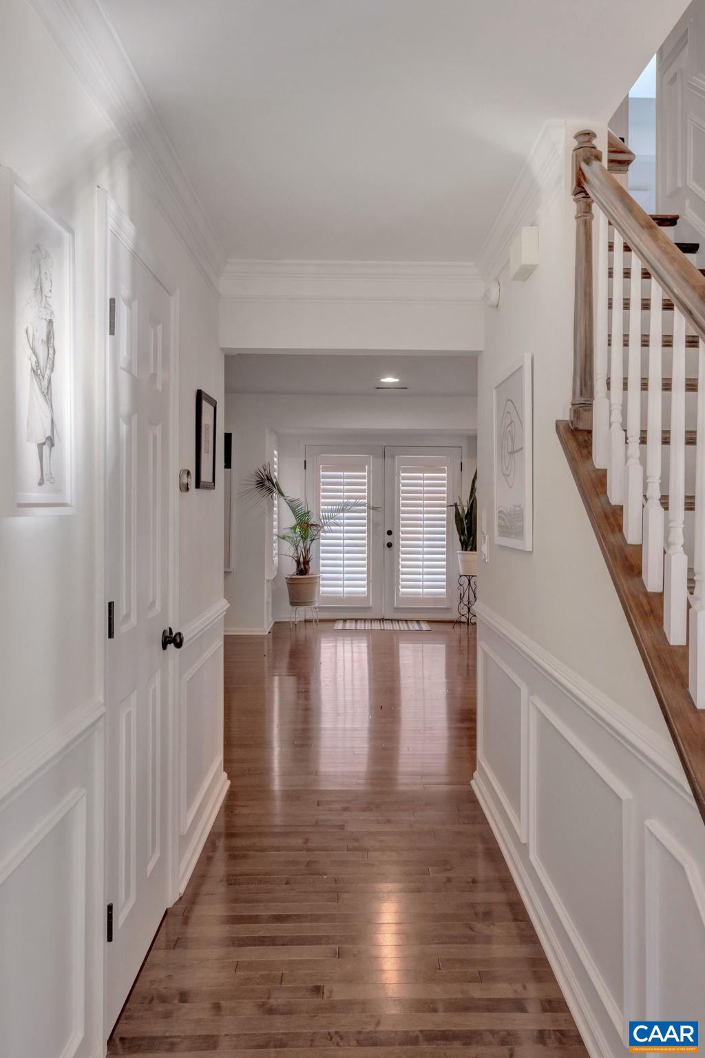 1159 RIVER OAKS LN