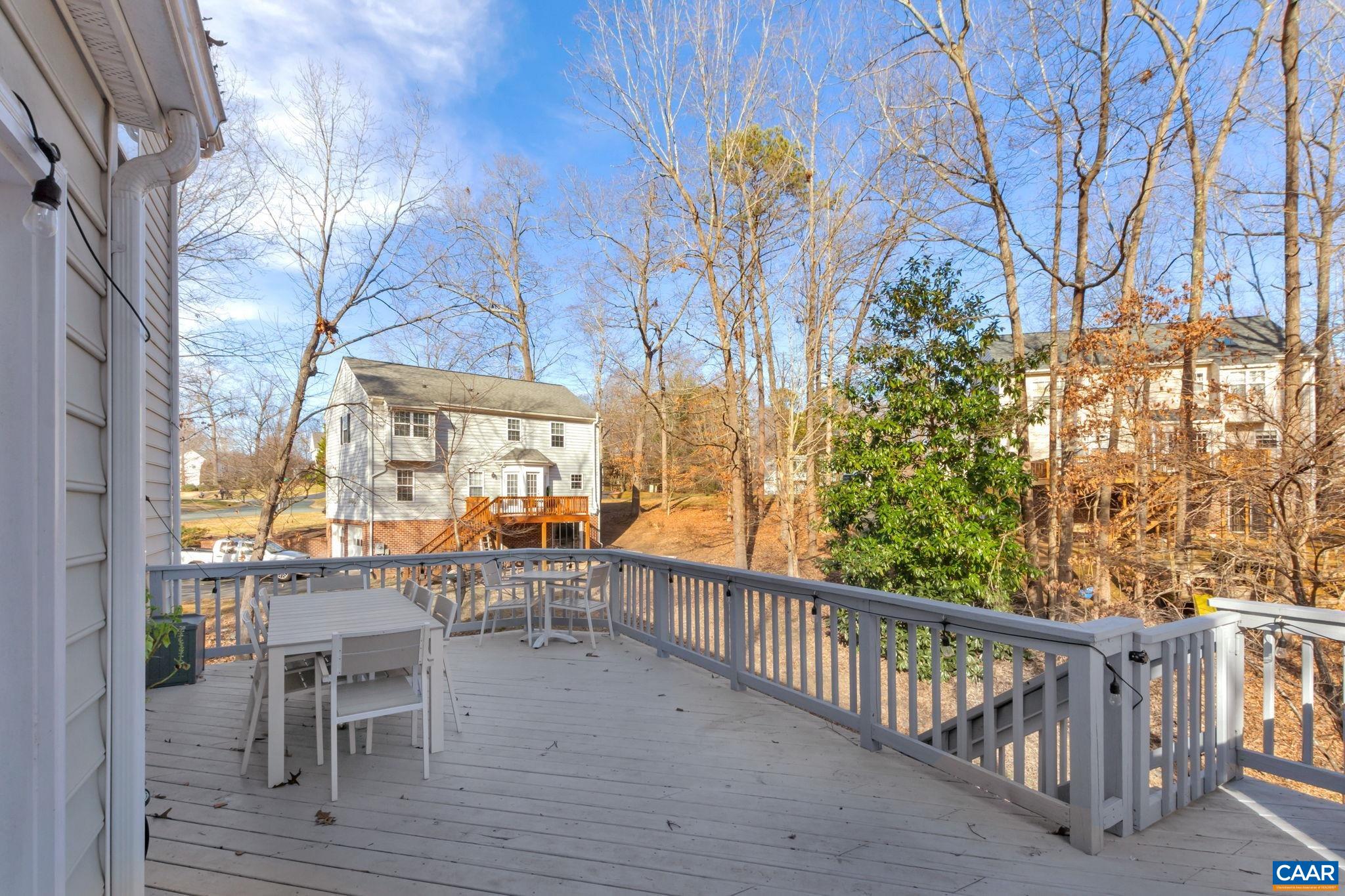 1159 RIVER OAKS LN