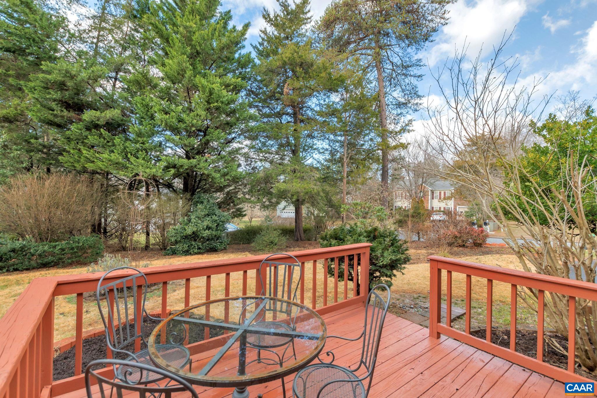 2071 WINTERFIELD CIR