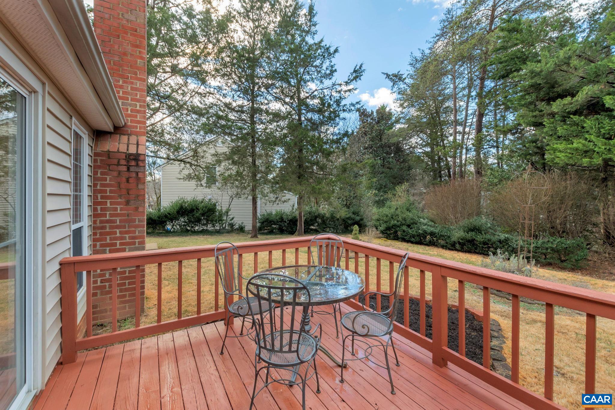 2071 WINTERFIELD CIR