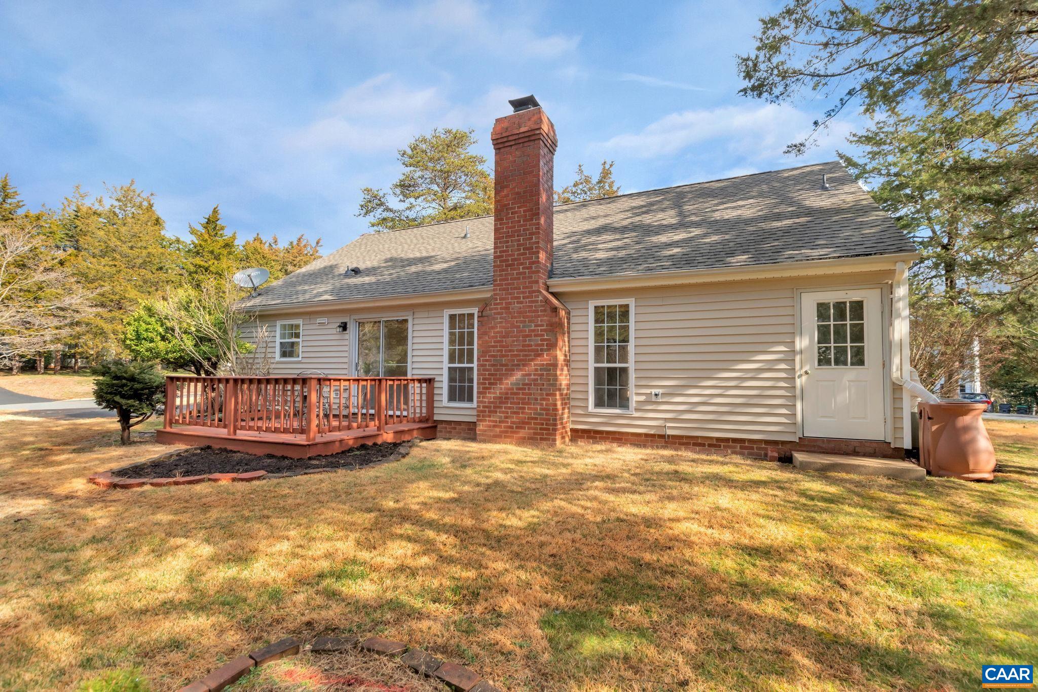2071 WINTERFIELD CIR