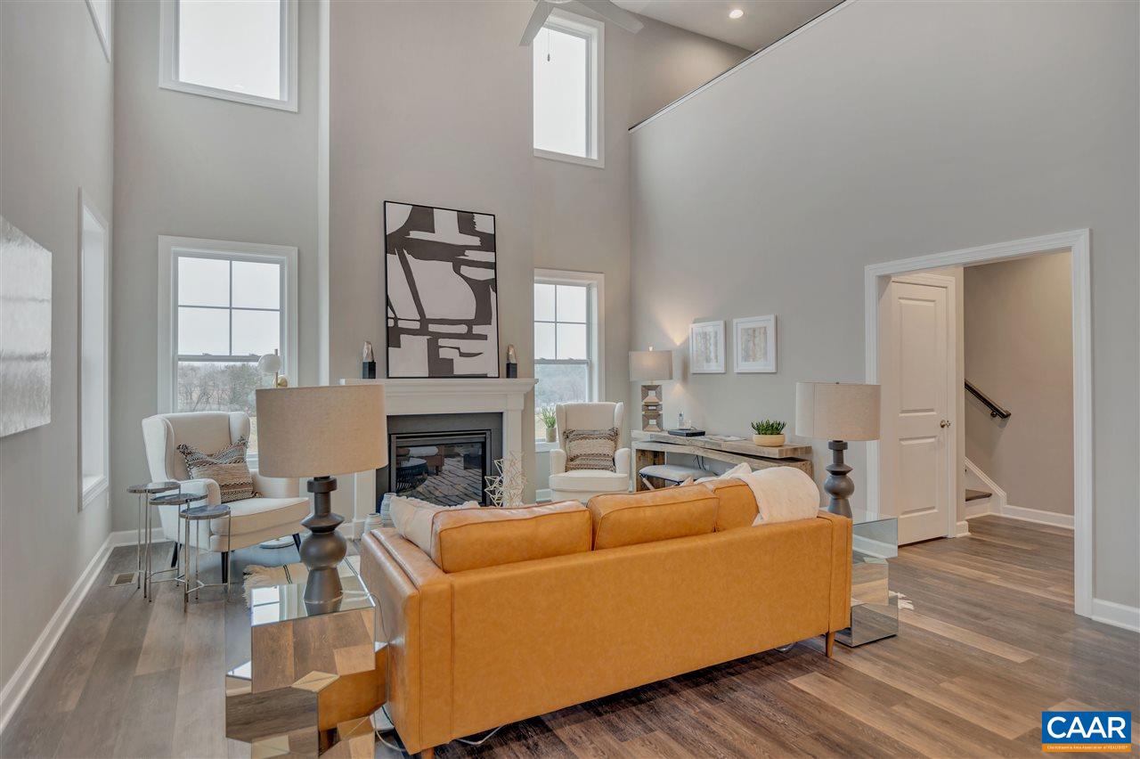 3230 THICKET RUN DR