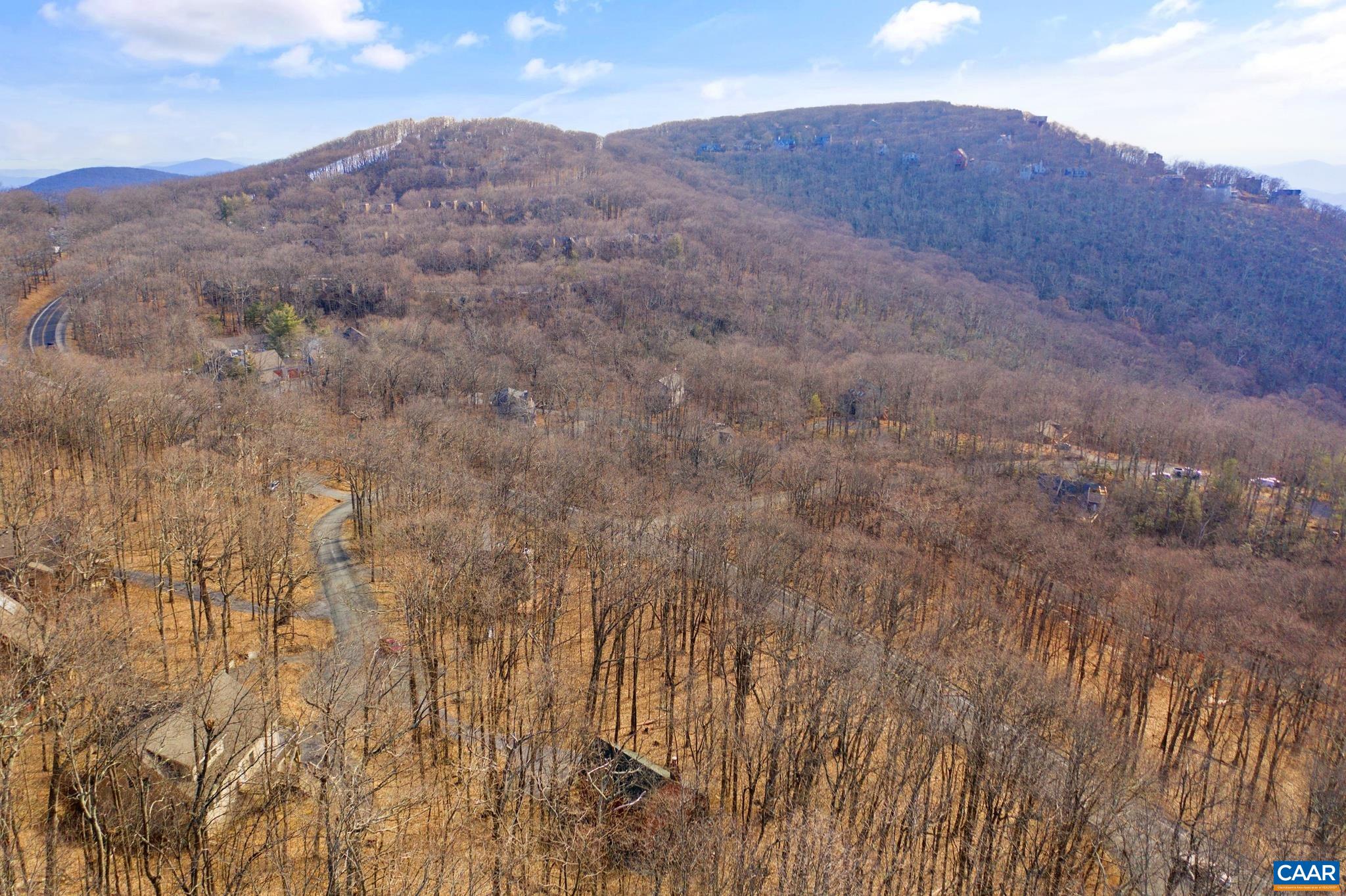 75 HICKORYNUT RD