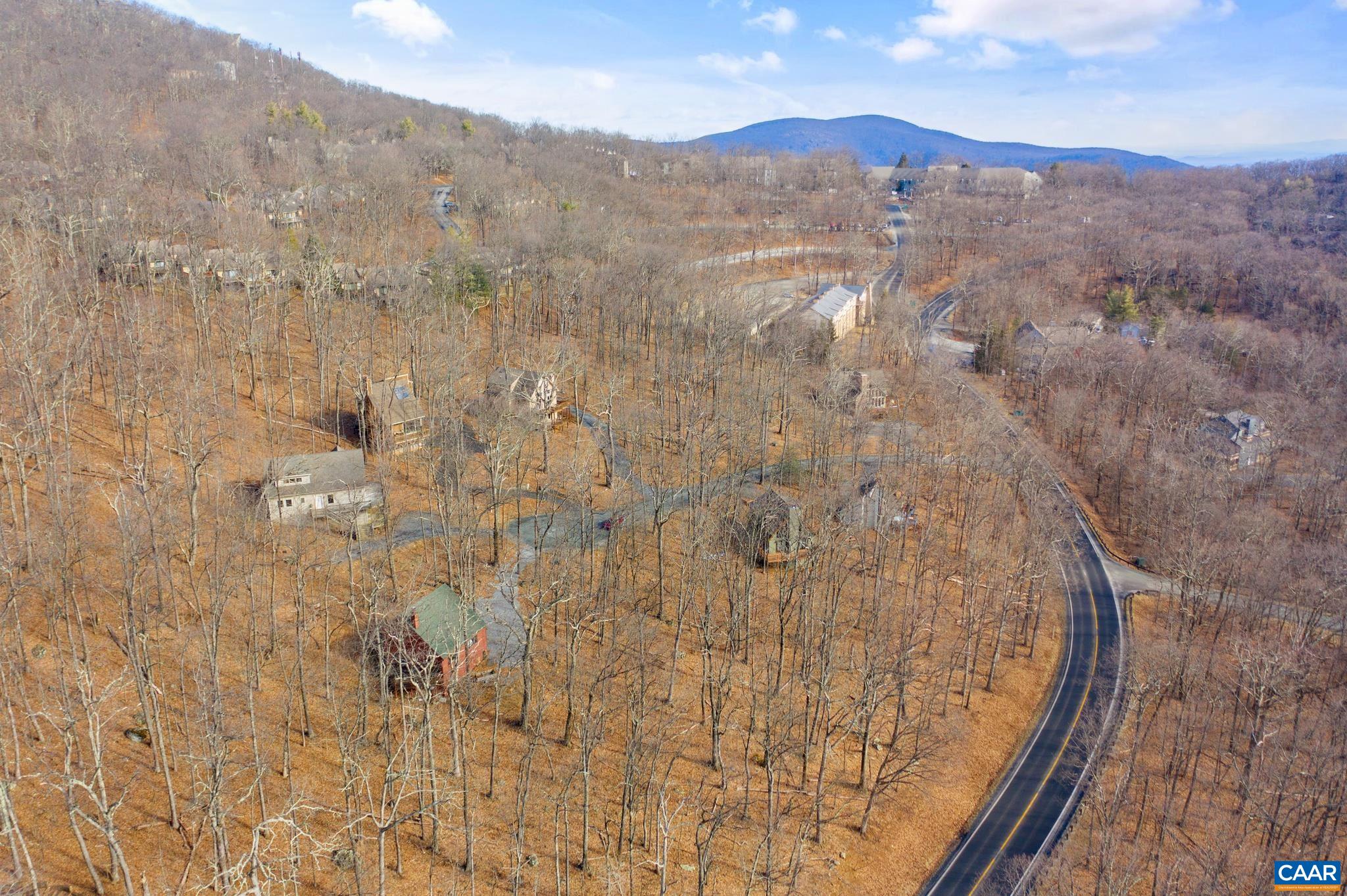 75 HICKORYNUT RD
