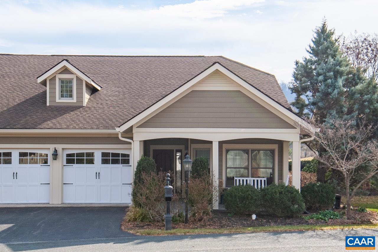 165 ROSEWOOD DR
