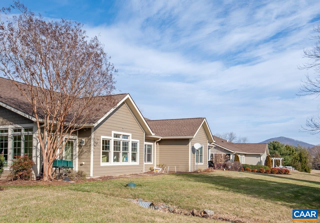 165 ROSEWOOD DR