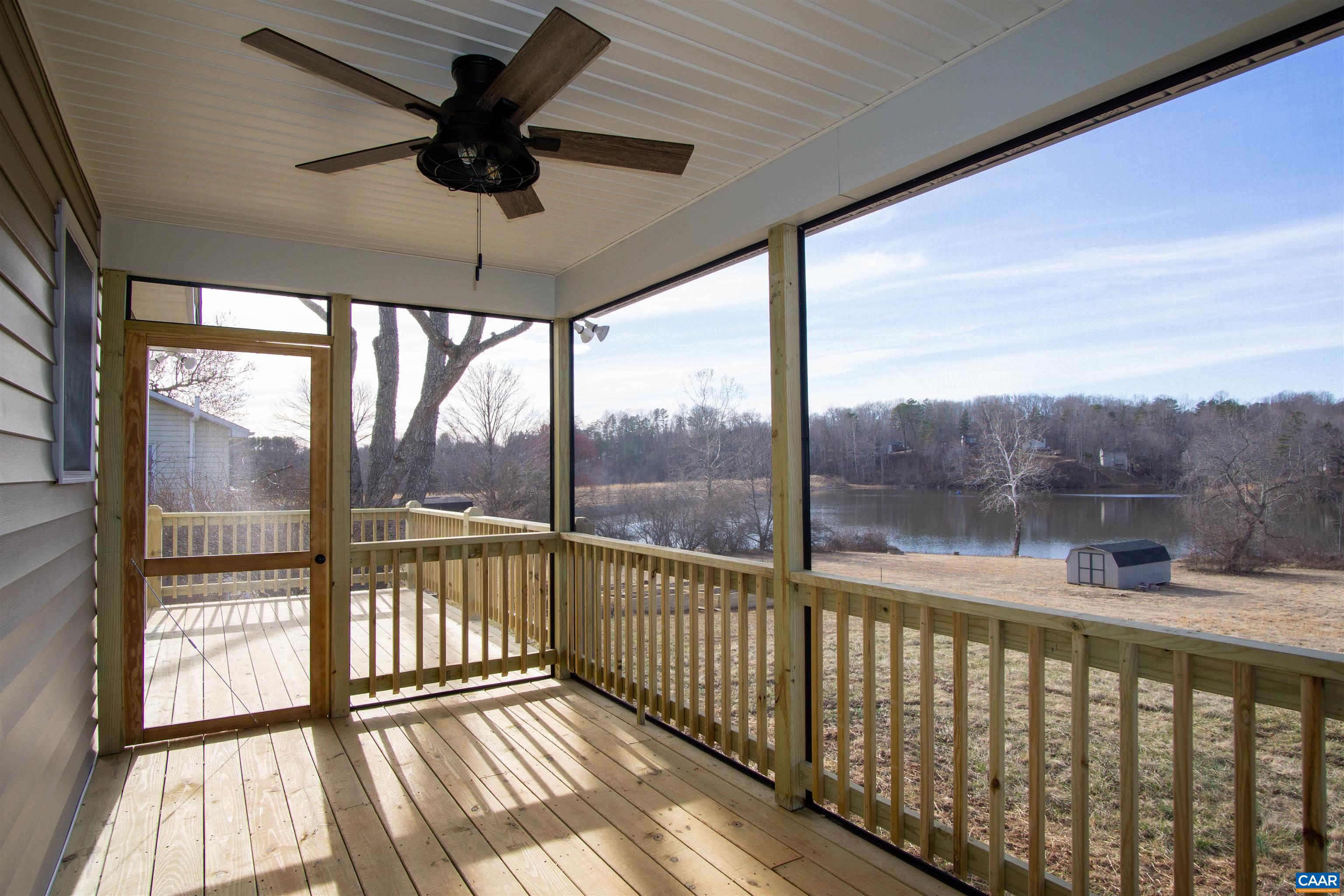51 E DAFFODIL DR