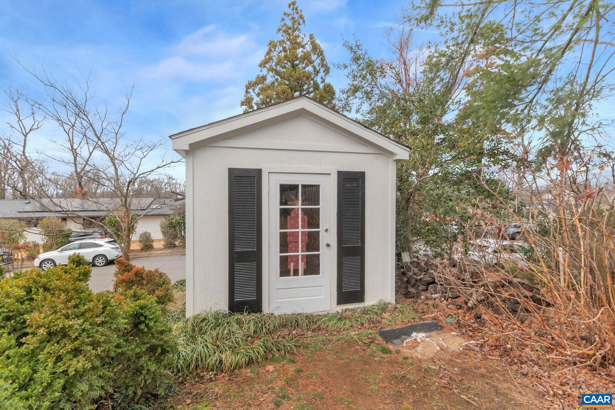 1815 WINSTON RD