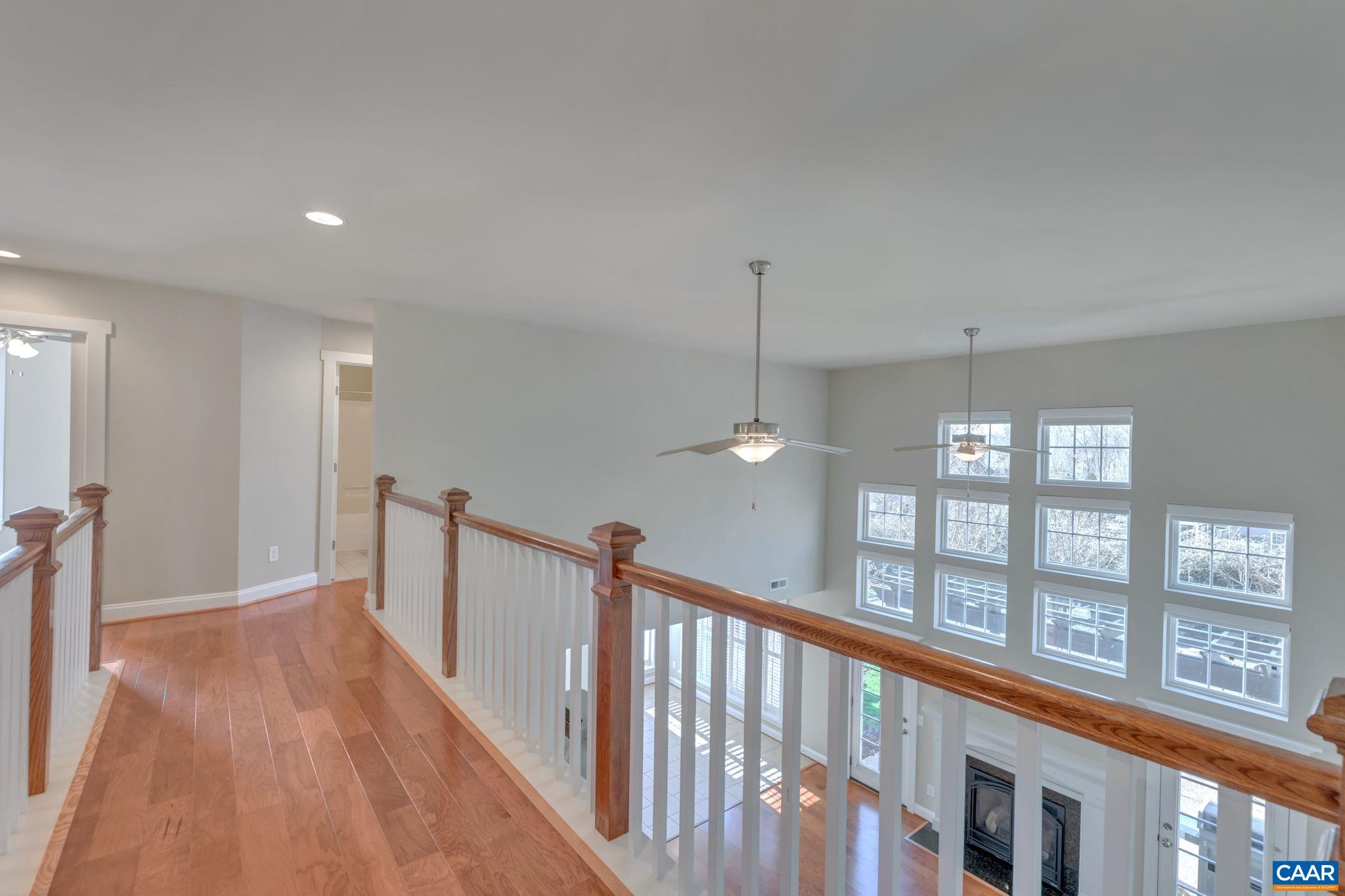 5255 PARK RIDGE CT