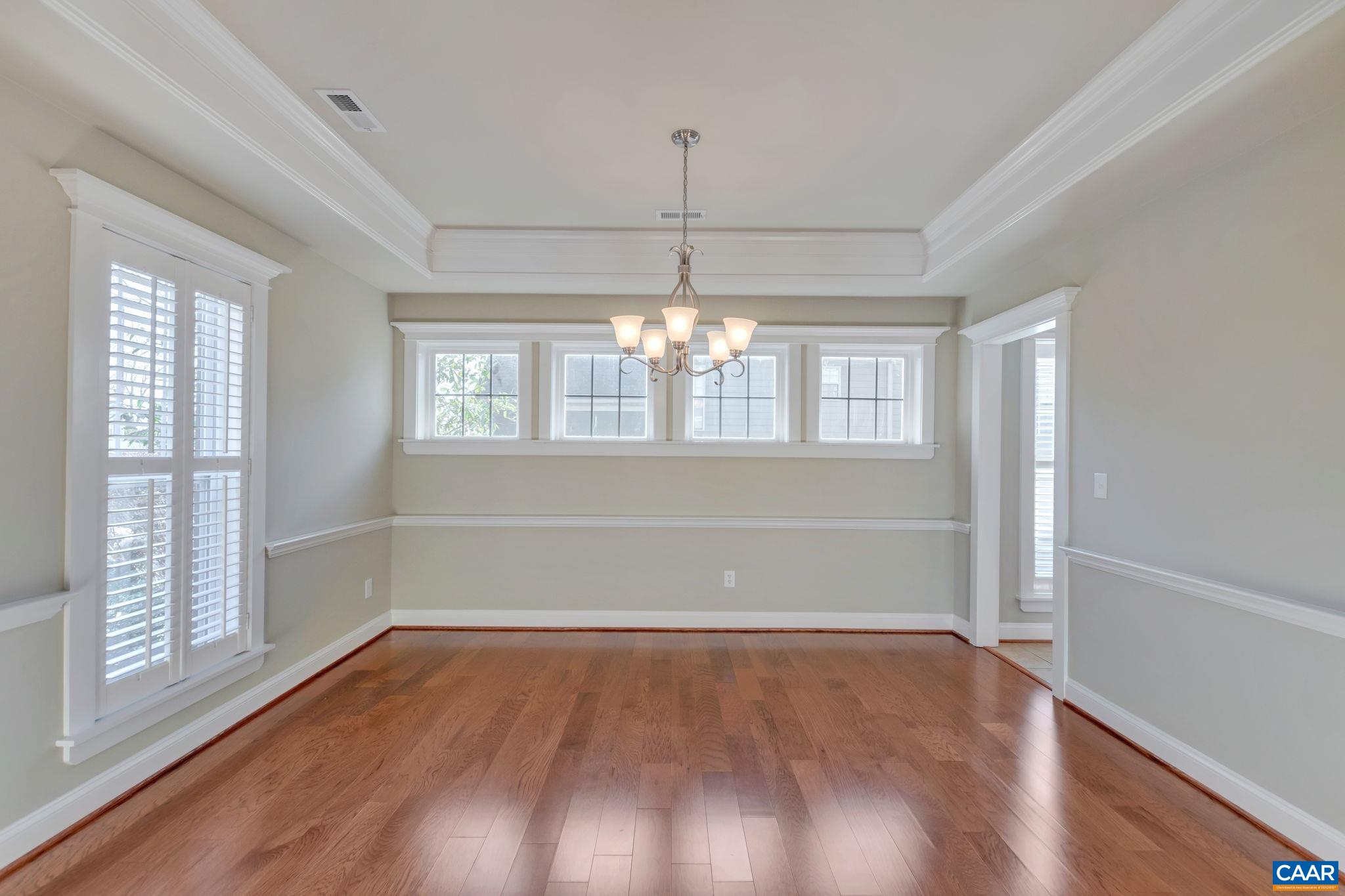 5255 PARK RIDGE CT
