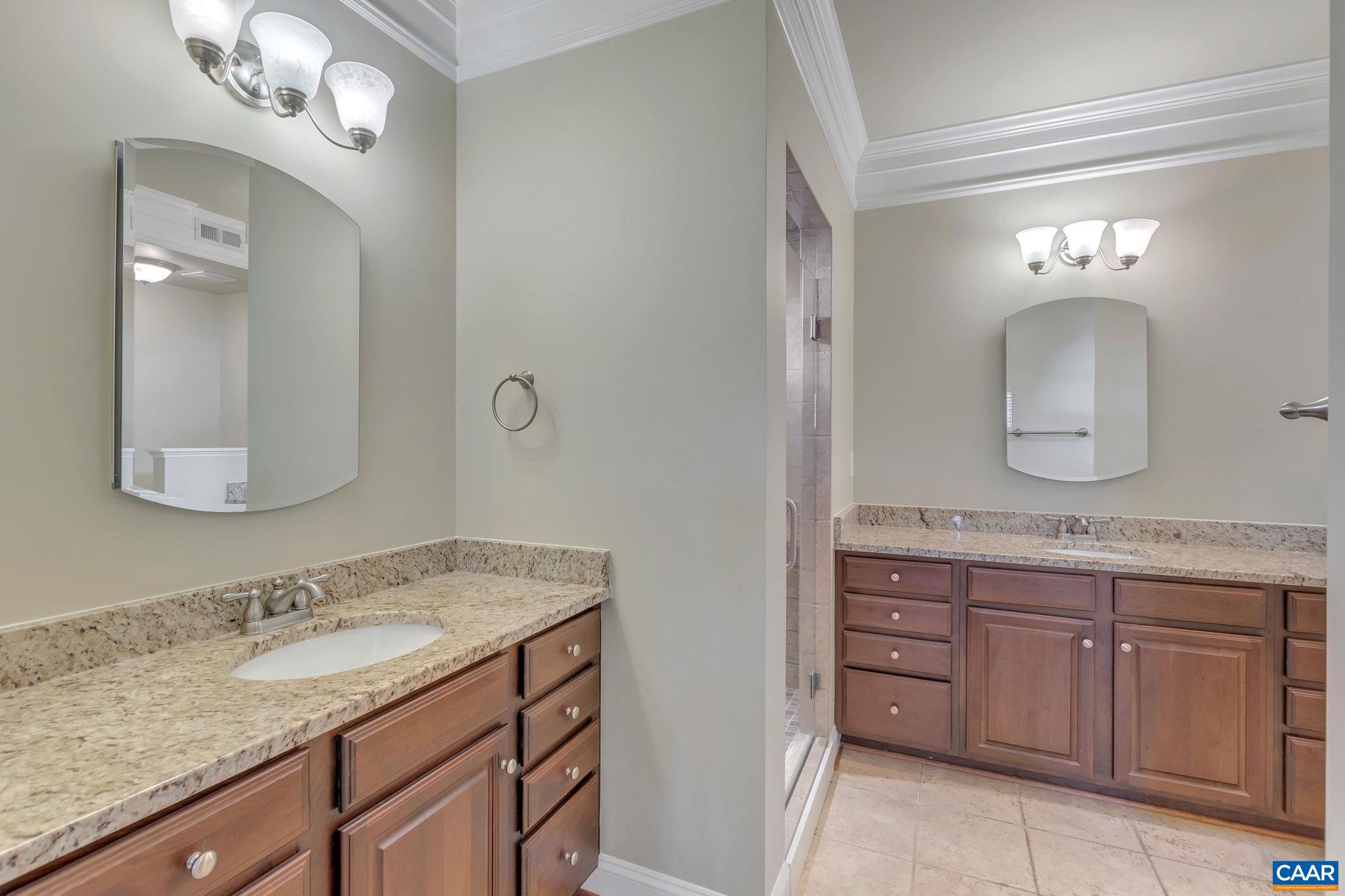 5255 PARK RIDGE CT