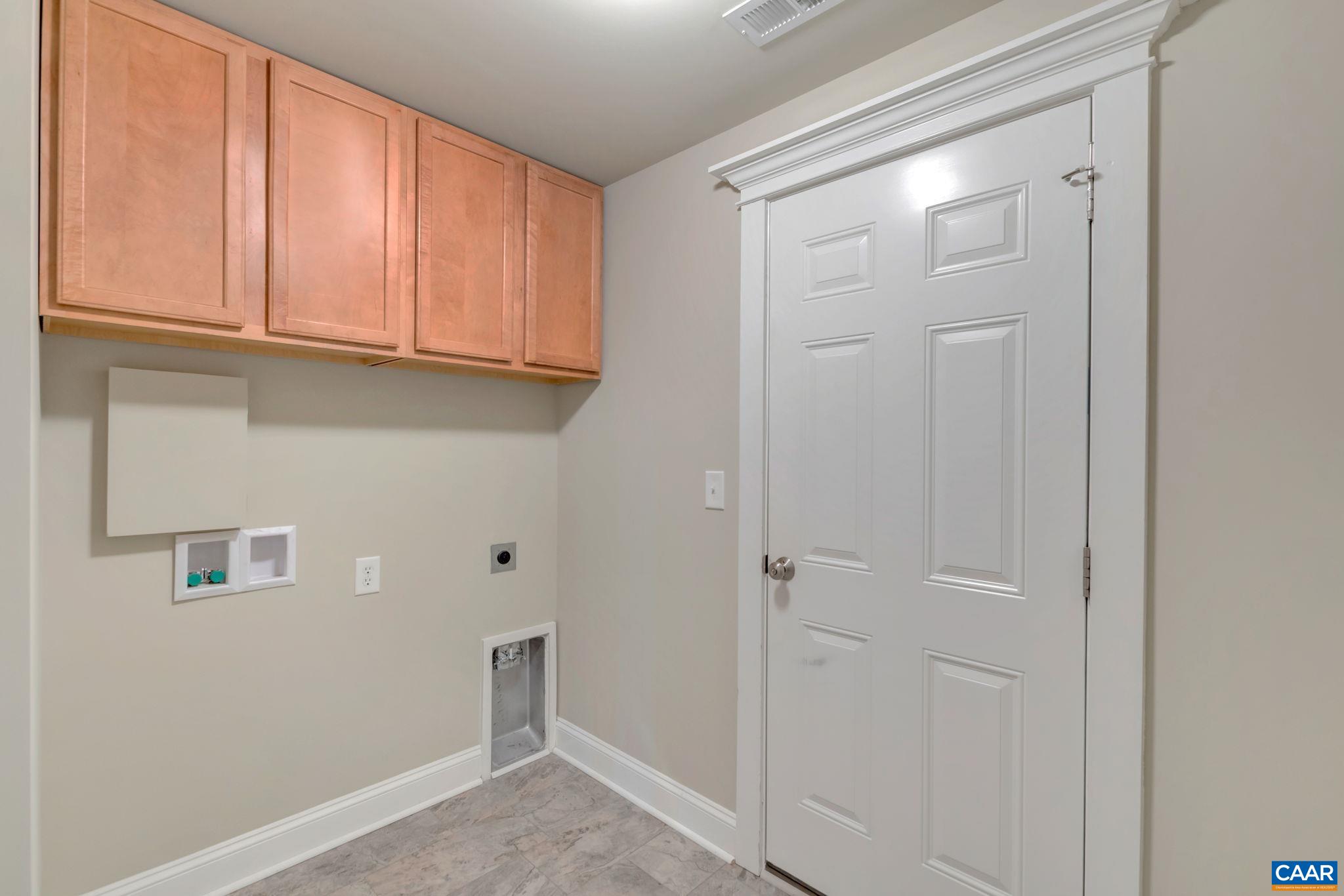 5255 PARK RIDGE CT