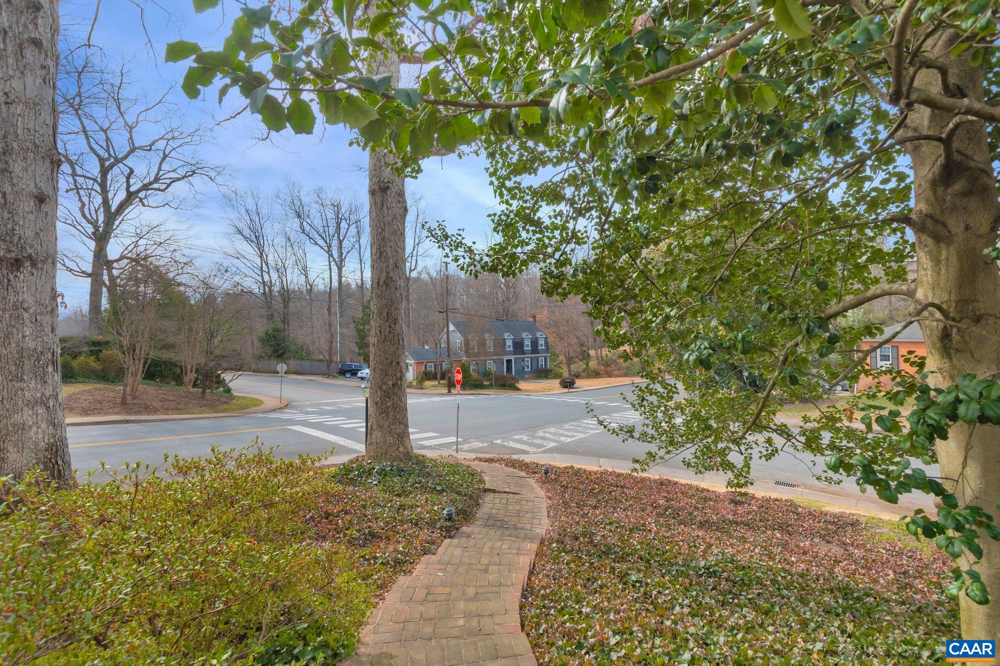 1600 CONCORD DR